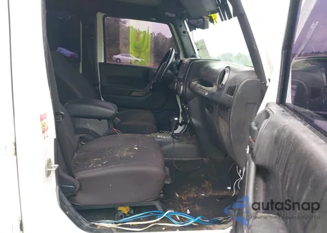 2013 Jeep Wrangler Unlimited Sport from USA, damaged, VIN 1C4BJWDG9DL699472